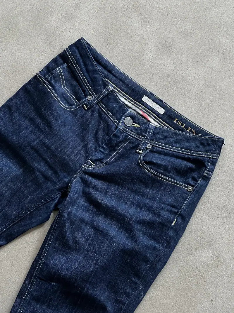 Burberry Brit Dark Wash Bootcut Jeans Low Rise W26